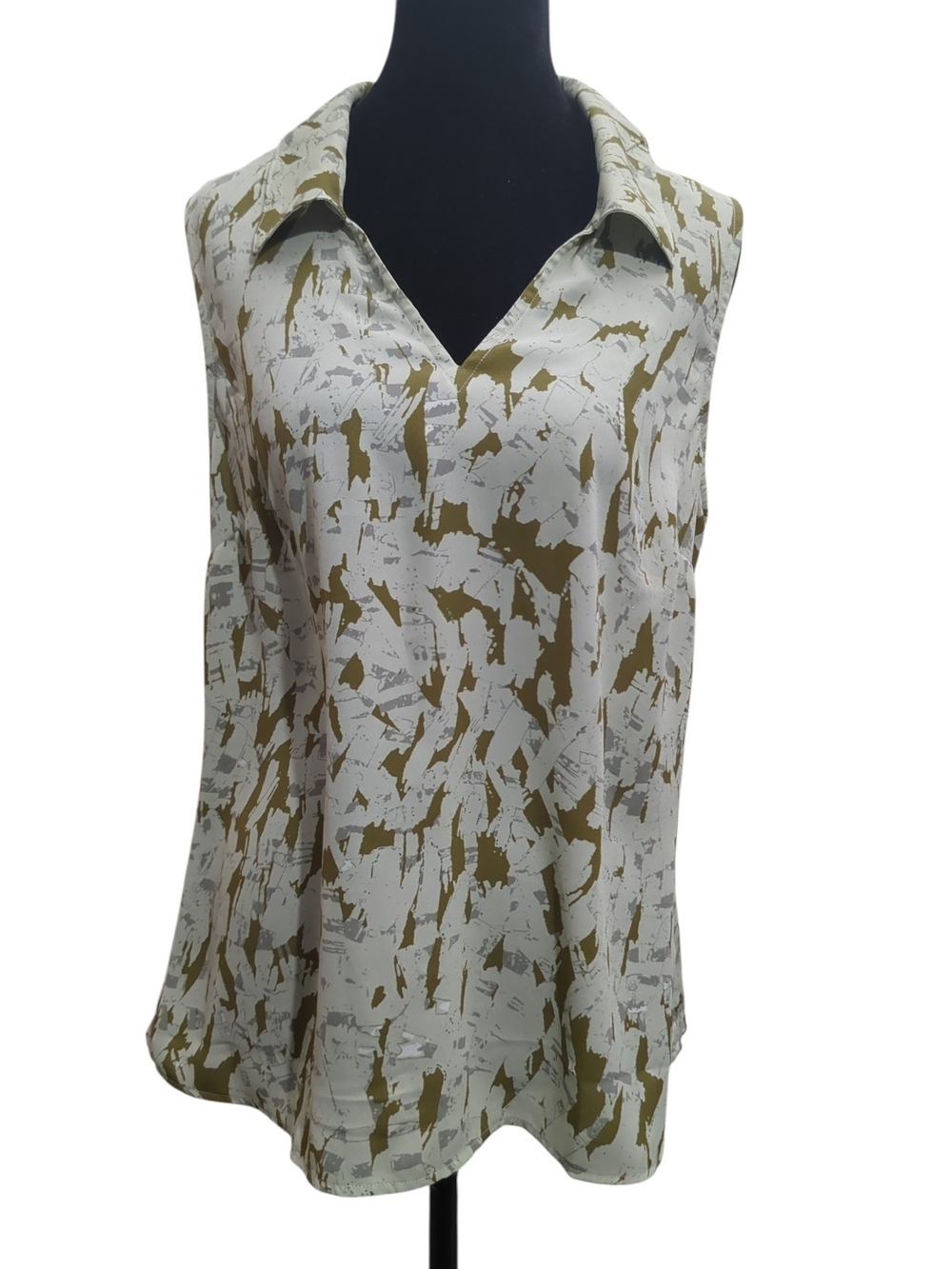 Cabi Sleeveless Collared Blouse Small Abstract Print V-Neck Olive Cream Career